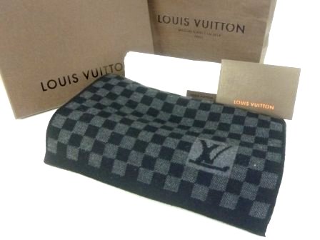 ルイヴィトン　マフラー