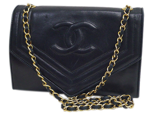 シャネルチェーンショルダー買取神戸
