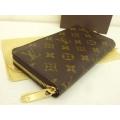 ルイヴィトンジッピーウォレット
