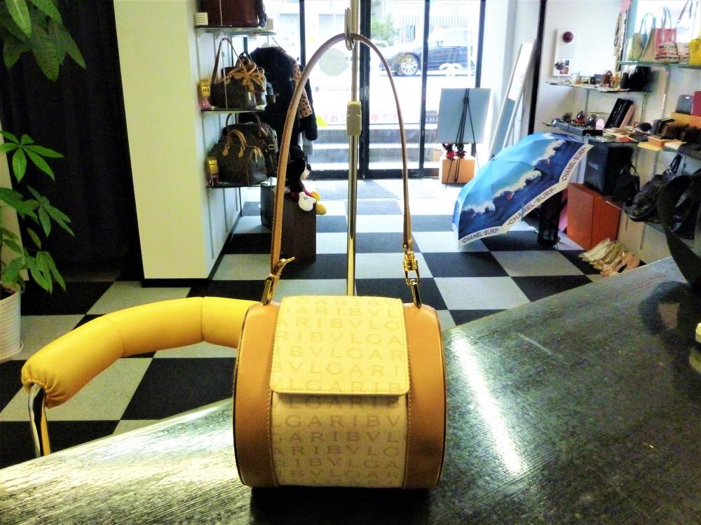 ブルガリ ロゴマニア