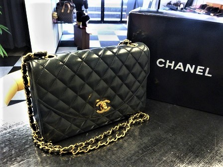 シャネル買取神戸三宮