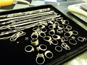 プラチナ買取神戸