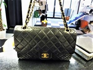 シャネル買取三宮