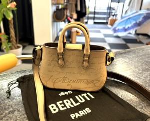 ベルルッティ買取三宮